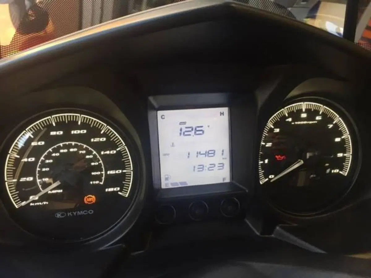 Kymco X-Town 300i (2021 - 24) (4)