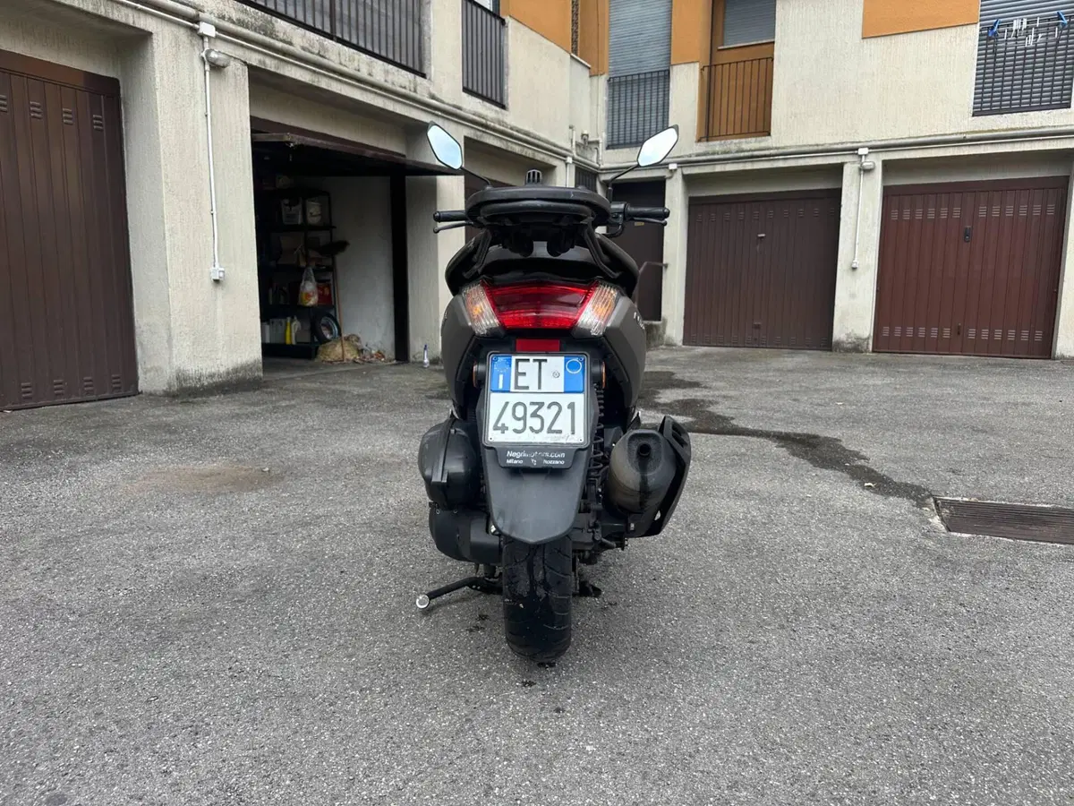 Yamaha N-Max 125 (2017 - 20) (5)