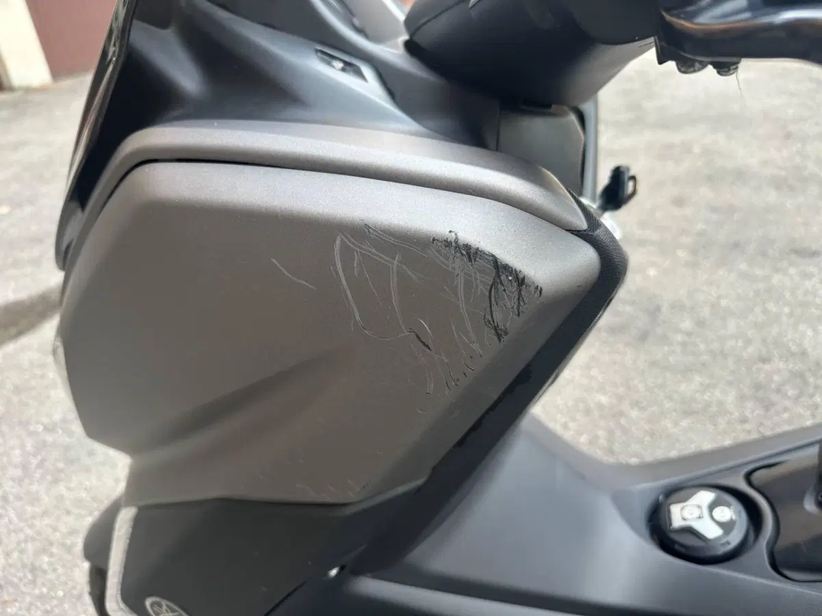 Yamaha N-Max 125 (2017 - 20) (7)