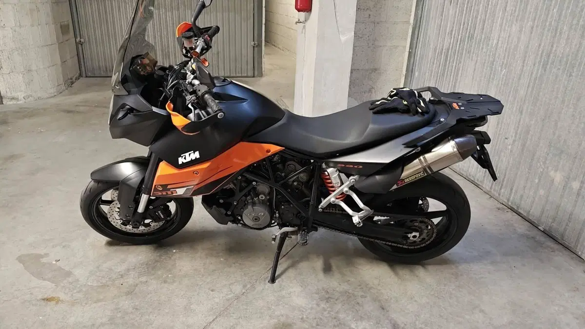 KTM 990 Supermoto T (2009 - 11) (5)