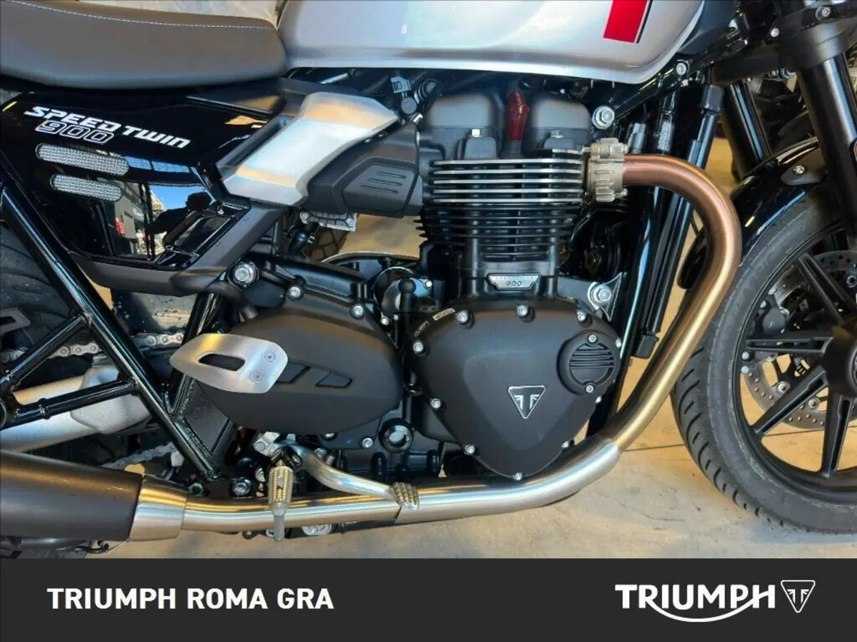 Triumph Speed Twin 900 (2025 - 26) (6)