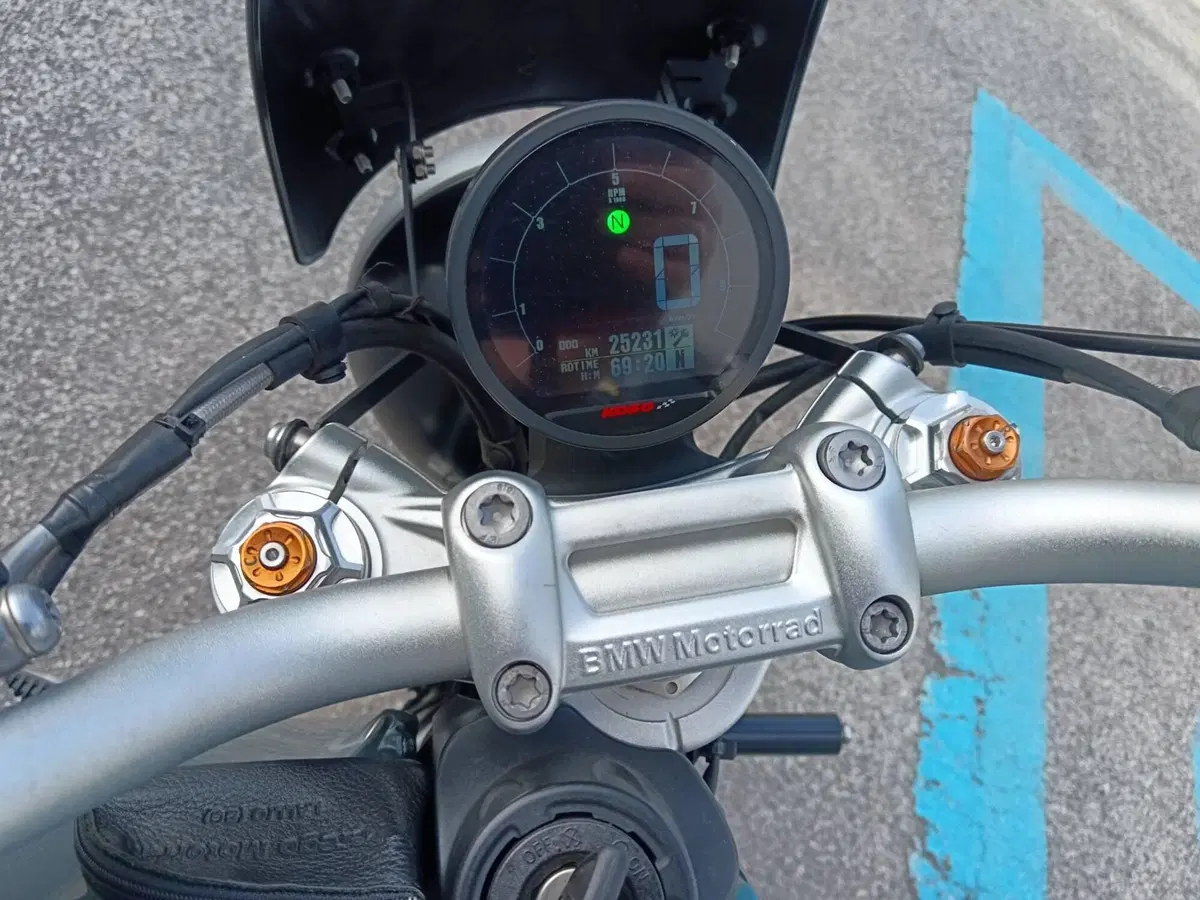 Bmw R nineT 1200 Pure (2017 - 20) (8)