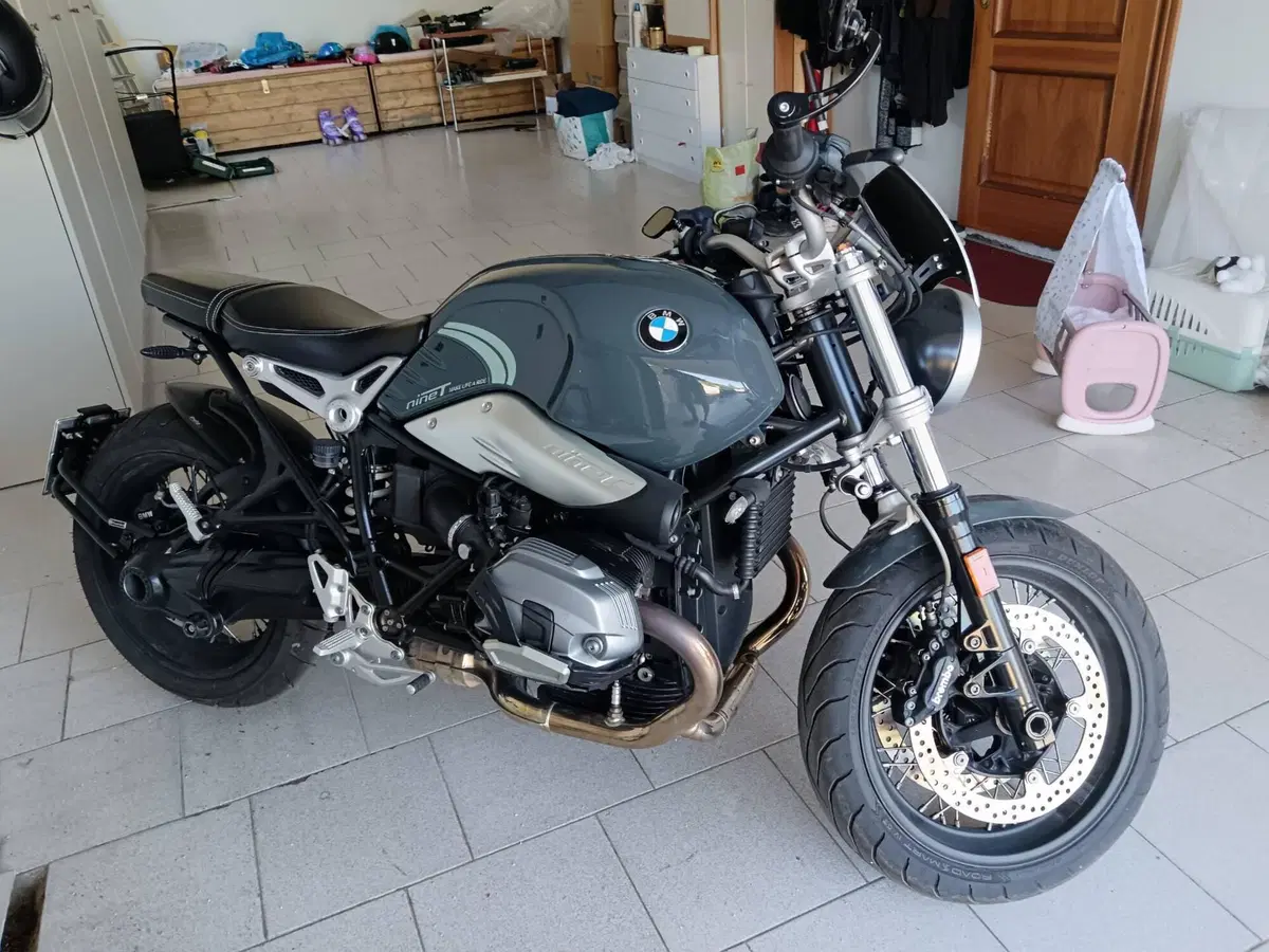 Bmw R nineT 1200 Pure (2017 - 20) (2)