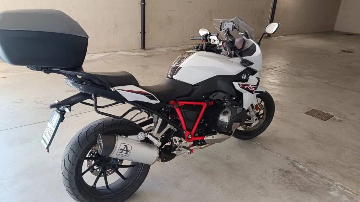 Bmw R 1250 RS (2021 - 25) (2)