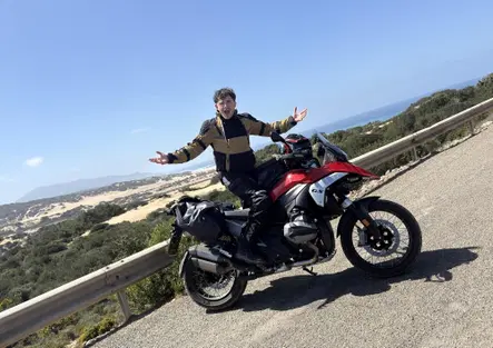 Sardegna in moto: il nostro viaggio tra nuraghi e dune