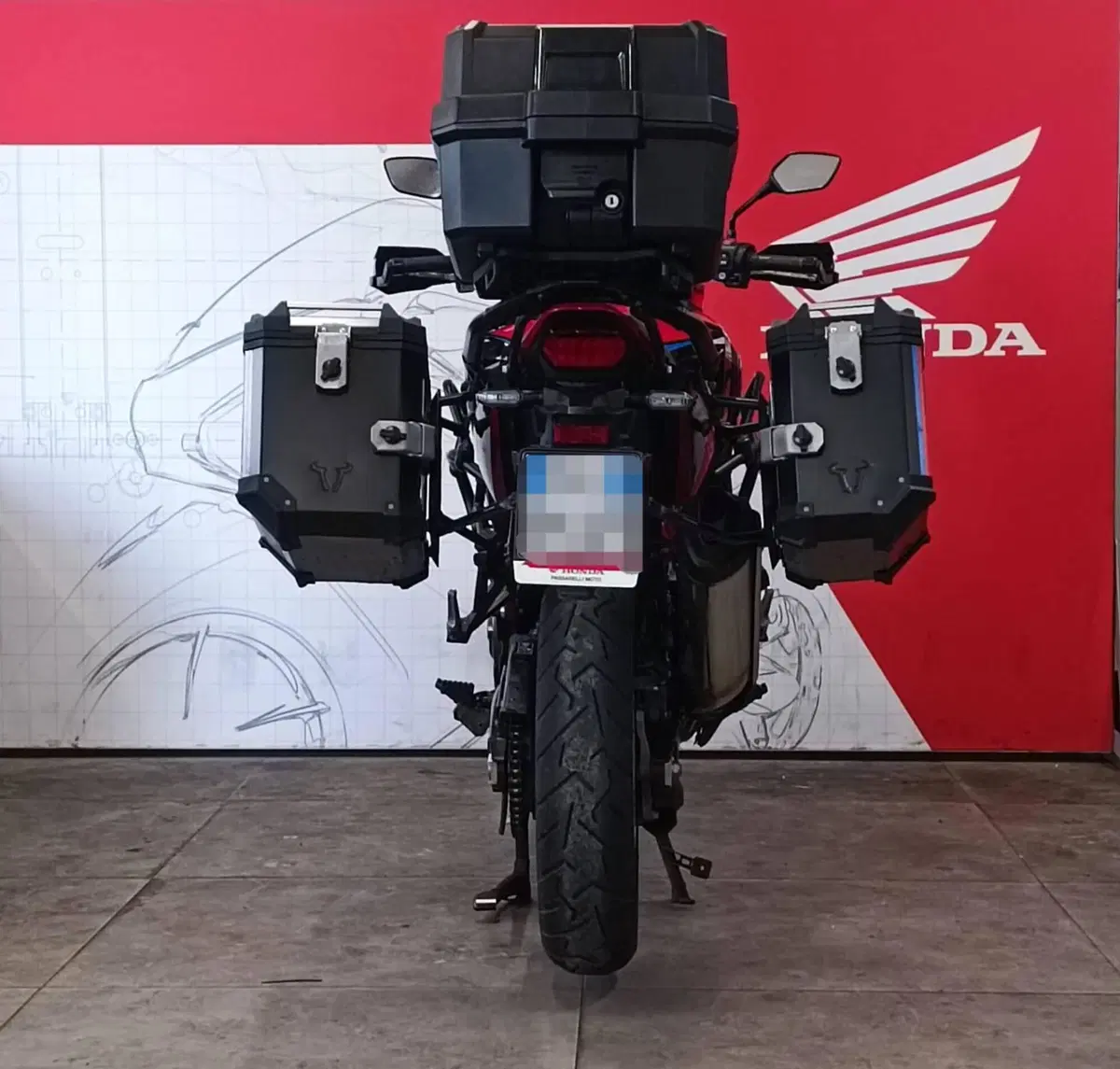 Honda Africa Twin CRF 1100L DCT (2022 - 23) (4)