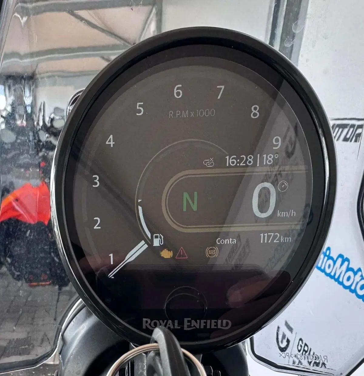 Royal Enfield Himalayan 450 Tubeless (2024 - 26) (5)