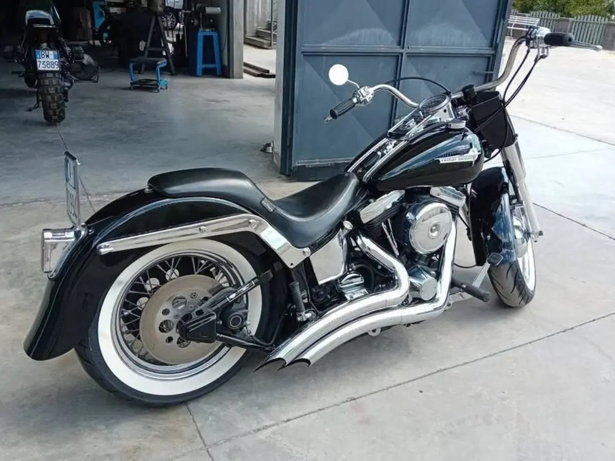 Harley-Davidson 1340 Heritage Classic (1984 - 98) - FLSTC (9)