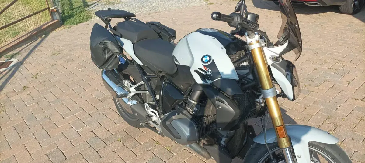 Bmw R 1250 R (2021 - 25)