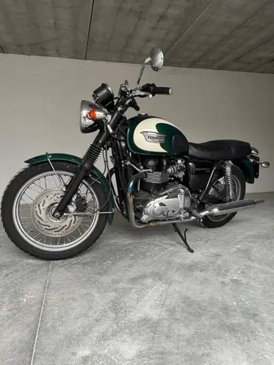 Triumph Bonneville T100 (2008 - 16) usata
