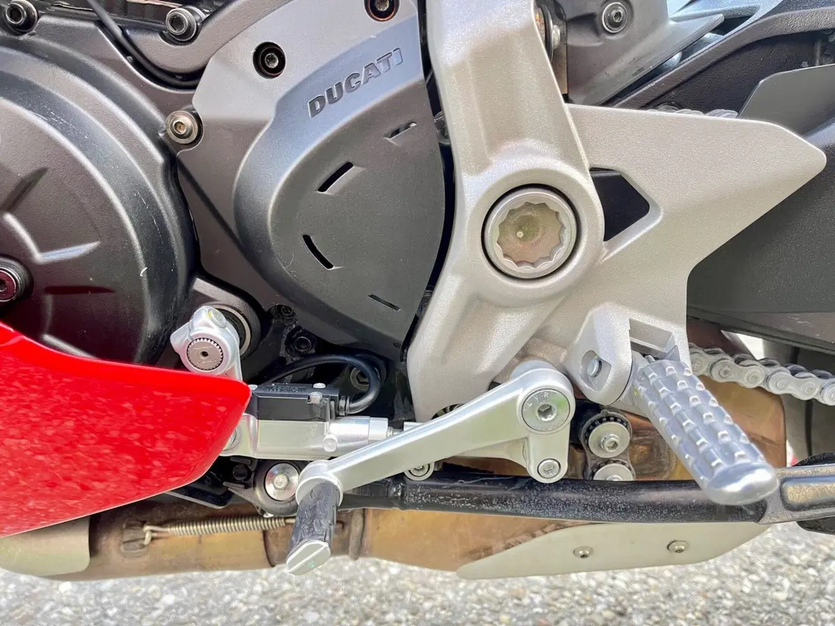 Ducati SuperSport 939 (2017 - 20) (8)