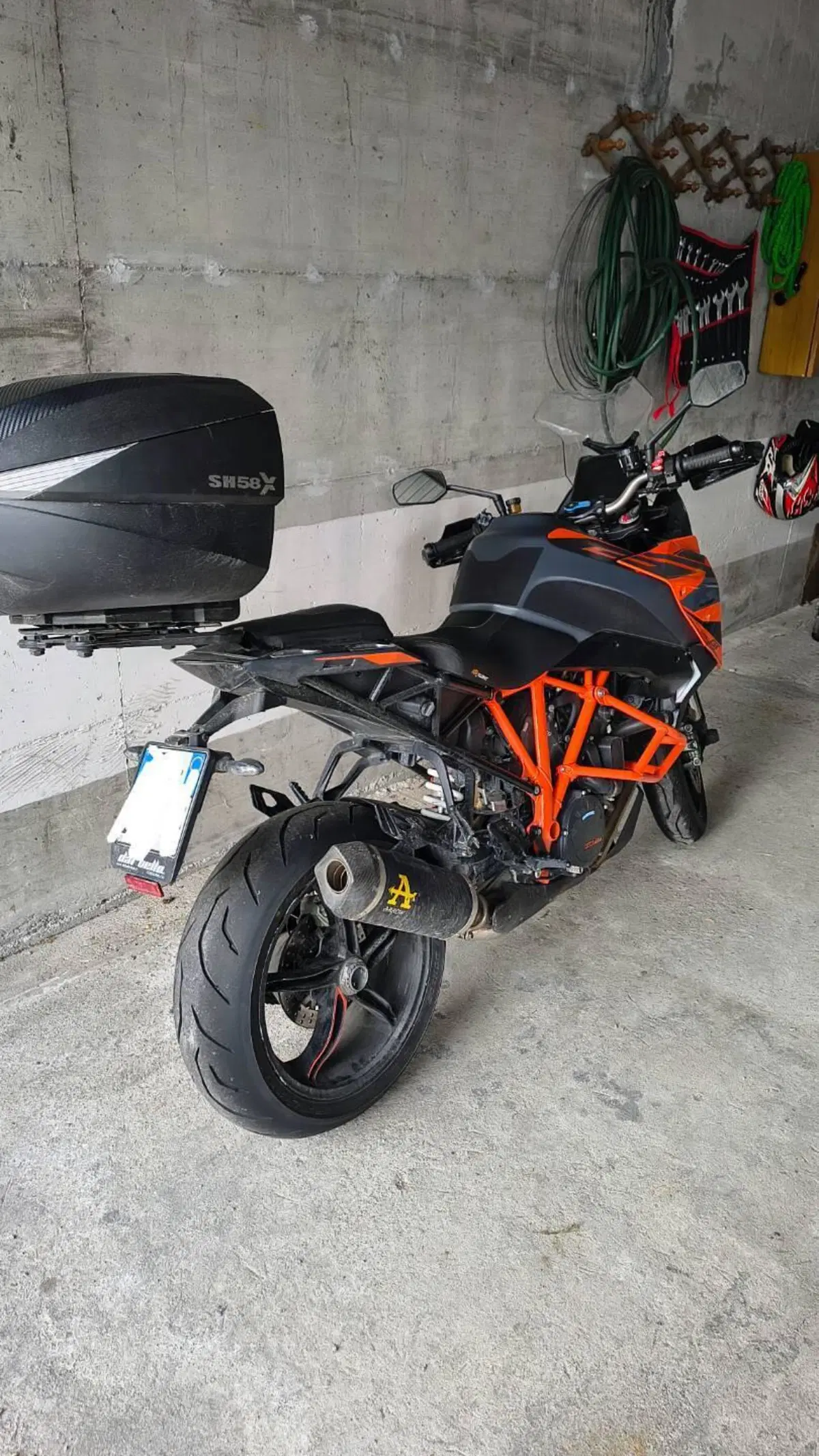 KTM 1290 Super Duke GT (2022 - 25) (2)