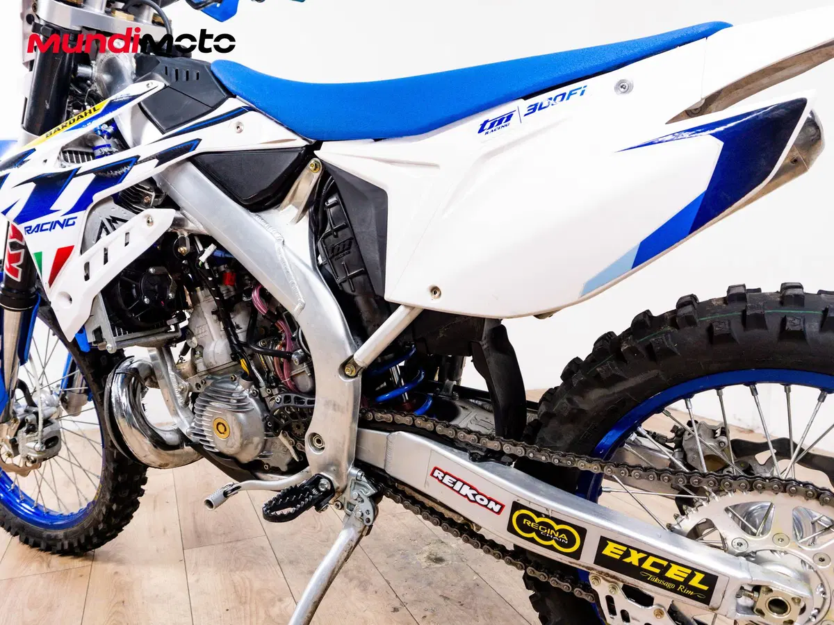 Tm Moto EN 300 Fi Es 2t (2020) (8)