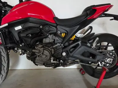 Ducati Monster 937 (2021 - 25) usata