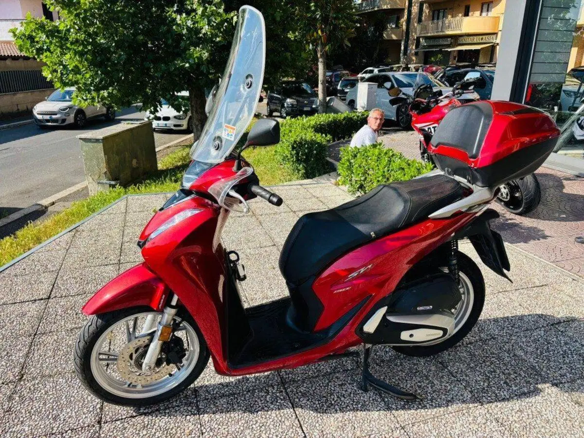 Honda SH 150i (2020 - 23) (6)