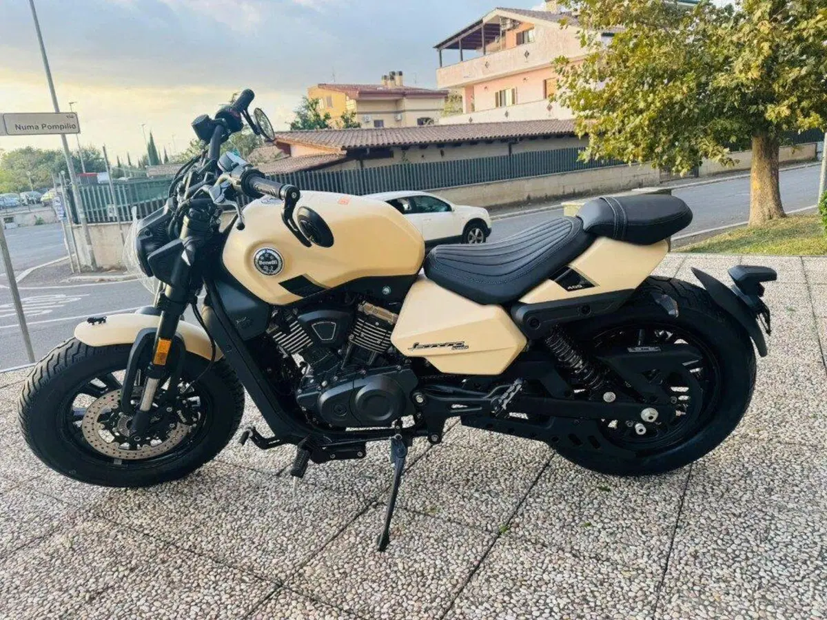 Benelli Leoncino 400 Bobber (2026) (5)