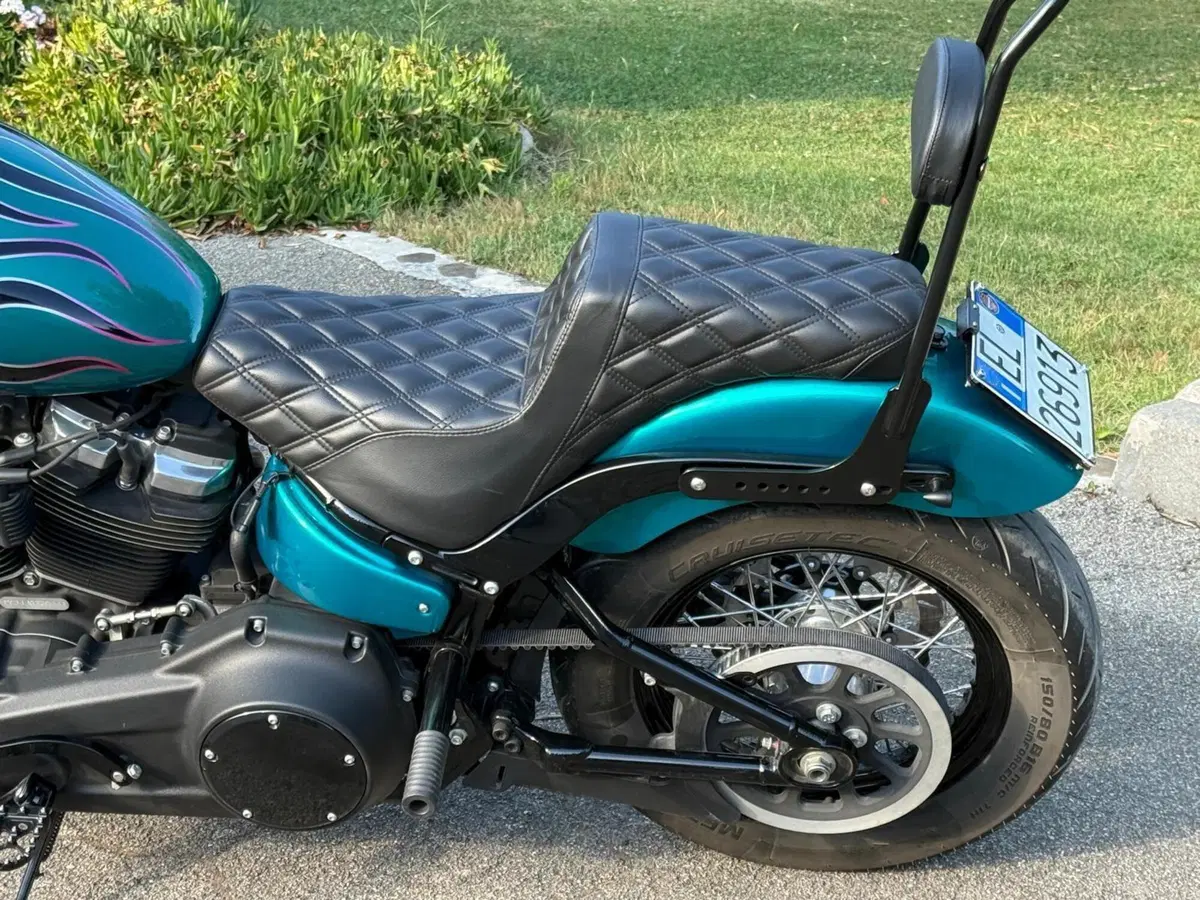 Harley-Davidson 107 Street Bob (2018 - 20) - FXBB (6)