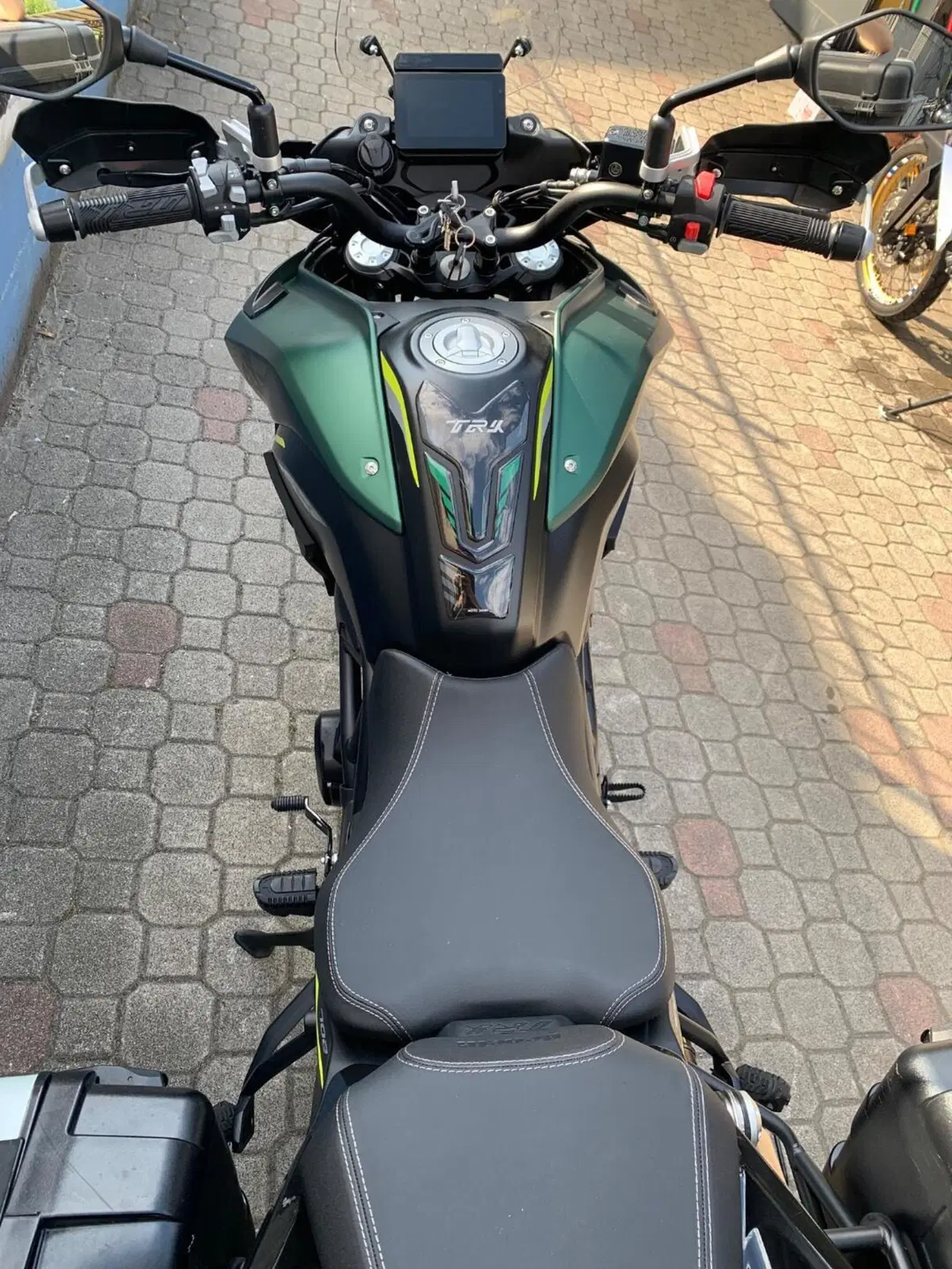 Benelli TRK 702 (2023 - 25) (4)