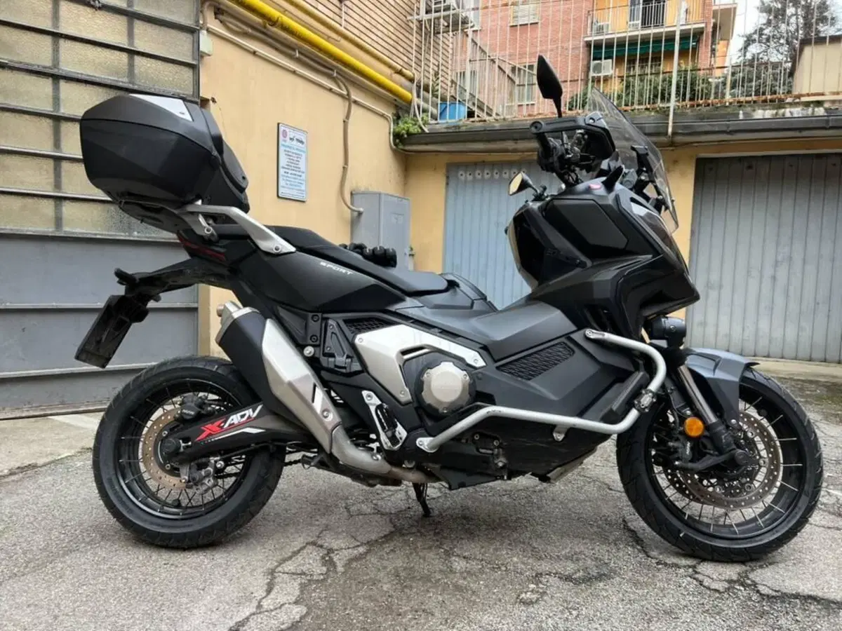 Honda X-ADV 750 DCT Adventure (2021 - 24) (12)