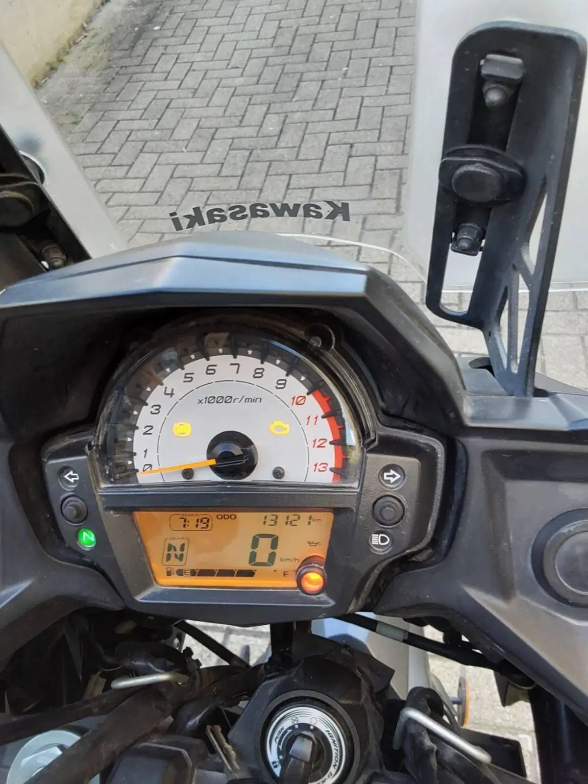 Kawasaki Versys 650 (2017 - 20) (3)