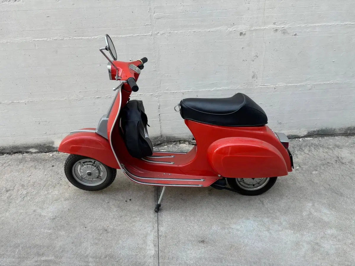Piaggio Vespa 50 special  (6)