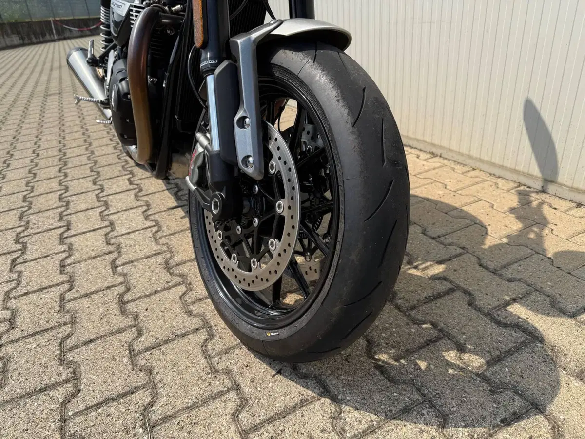 Triumph Speed Twin 1200 (2021 - 24) (6)