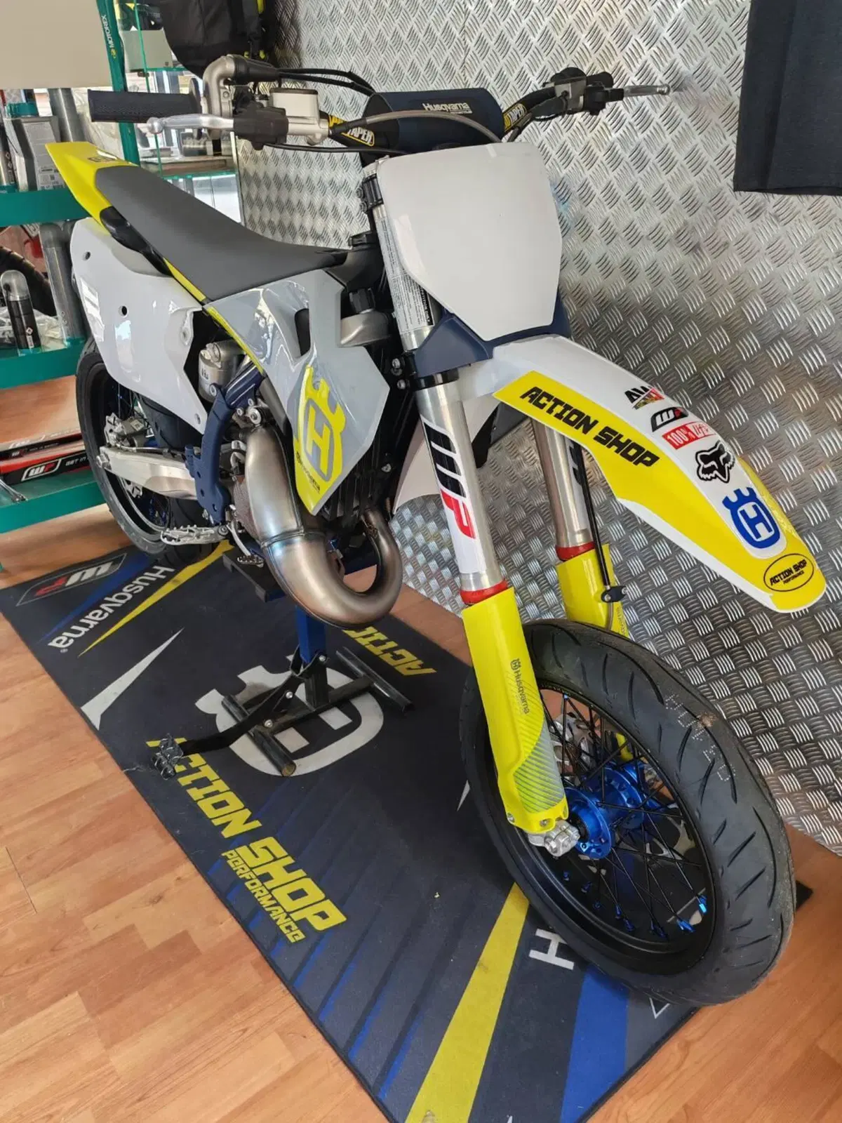 Husqvarna TC 125 (2023) (4)