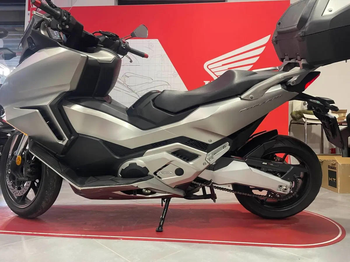 Honda Forza 750 DCT (2021 - 24) (5)