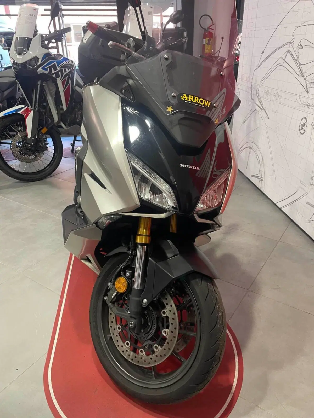 Honda Forza 750 DCT (2021 - 24) (3)