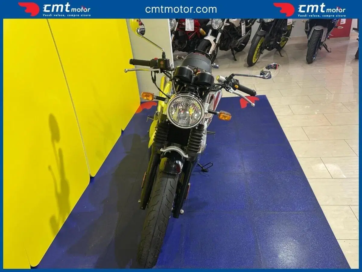 Royal Enfield Continental GT 650 Chrome (2020) (6)