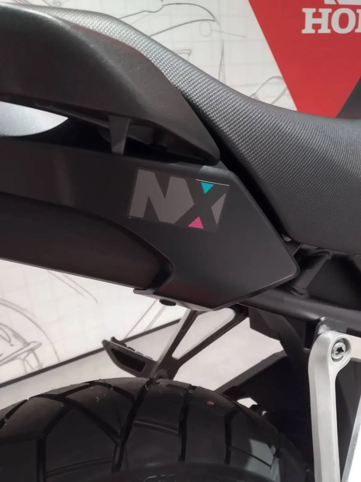Honda NX500 (2026) (8)