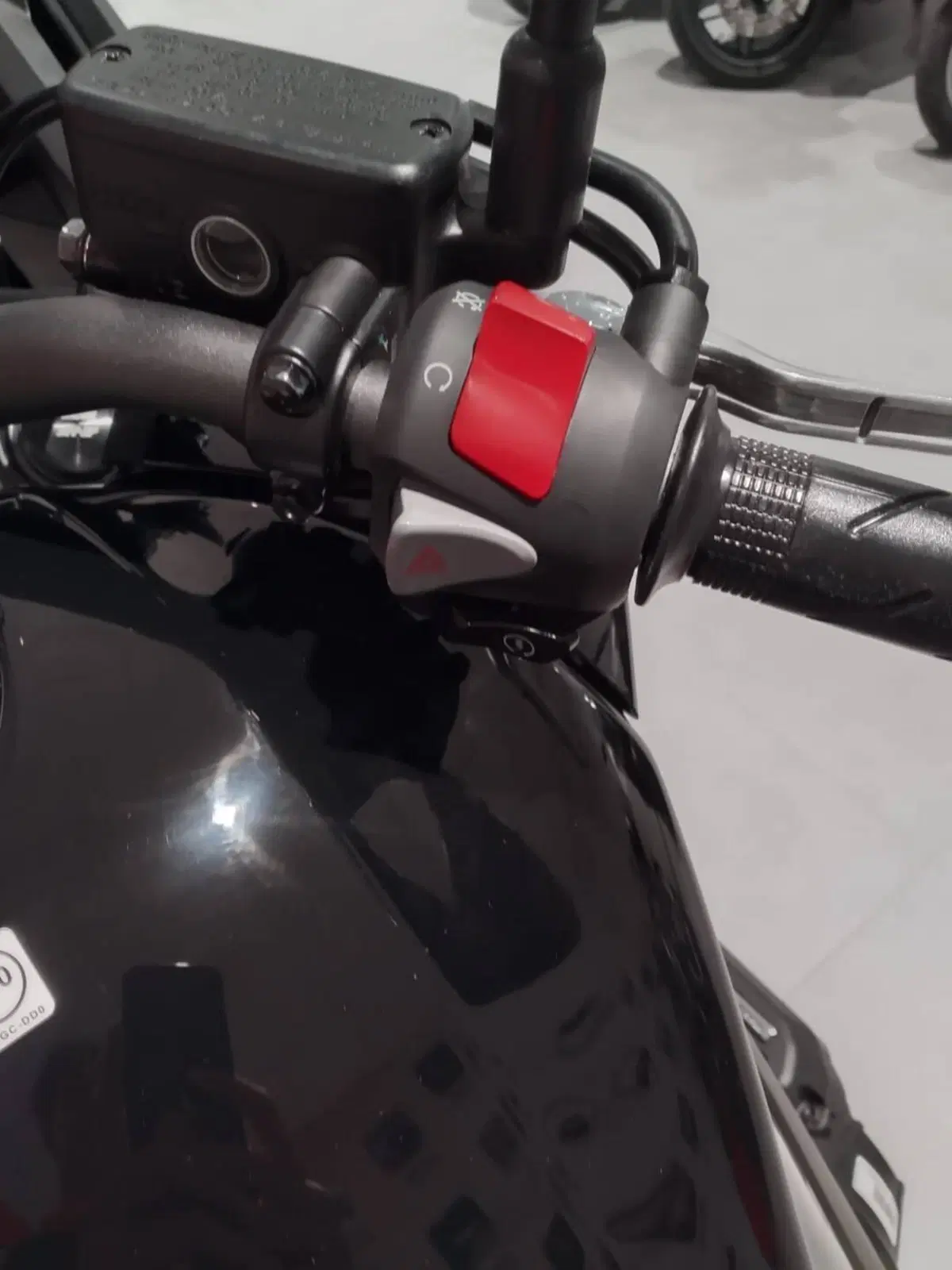 Honda NX500 (2026) (12)