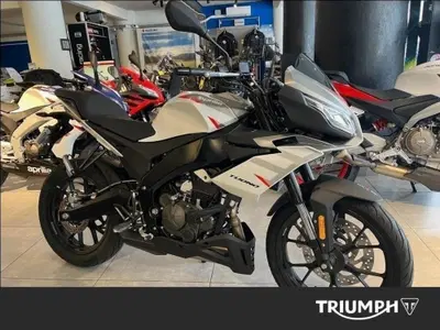 Aprilia Tuono 125 (2025 - 26) usata