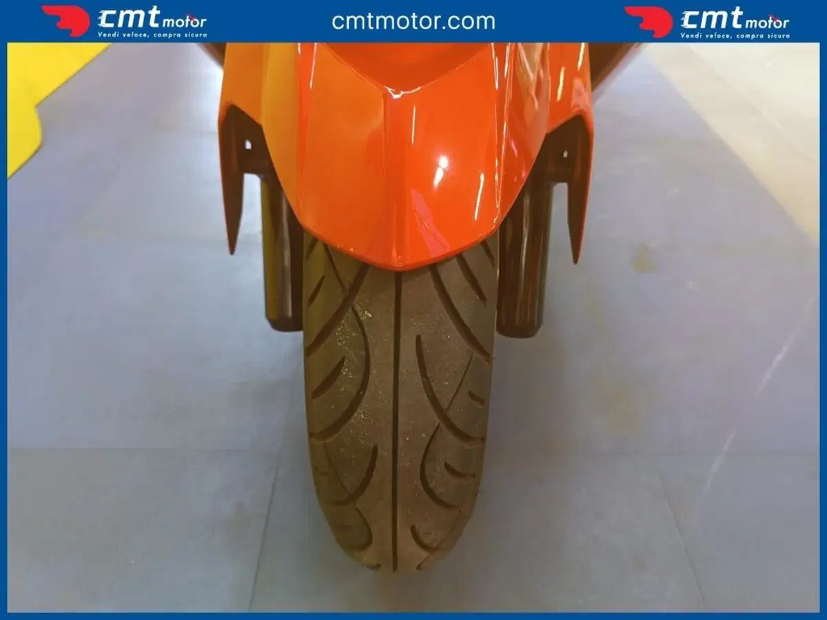 Sym Cruisym 300 (2017 - 20) (11)