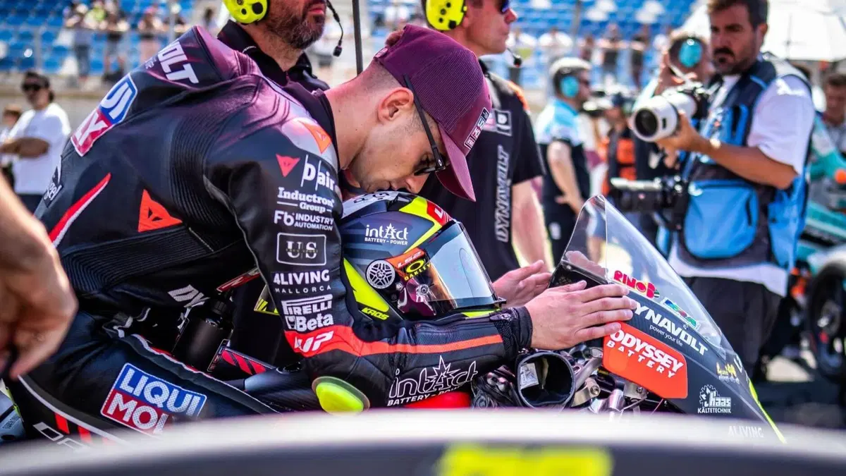 MotoGP 2026. GP di Ungheria a Balaton. David Mu&ntilde;oz operato al bacino e al radio dopo il brutto incidente nel GP di Balaton