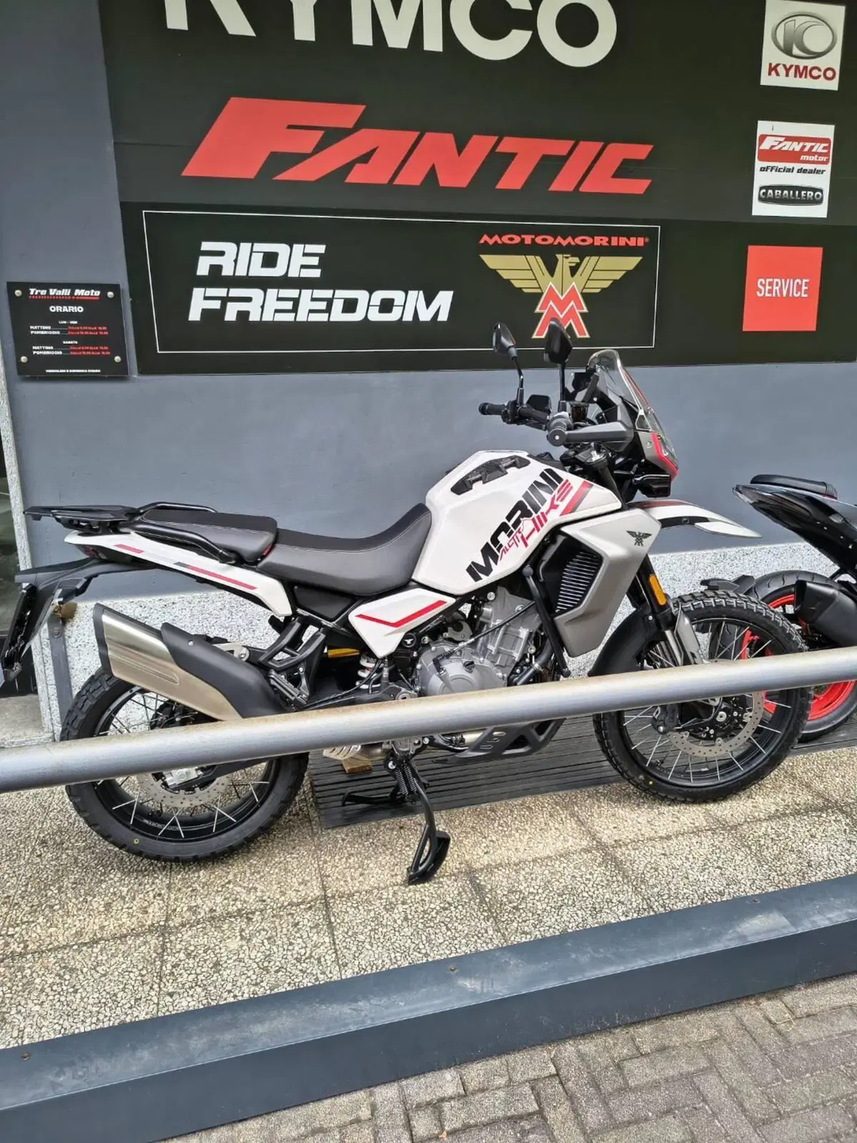 Moto Morini Allthrike 450 (2025 - 26)
