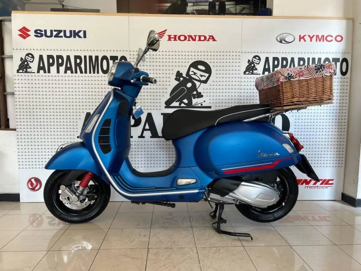 Vespa GTS 300 Super (2023 - 24)