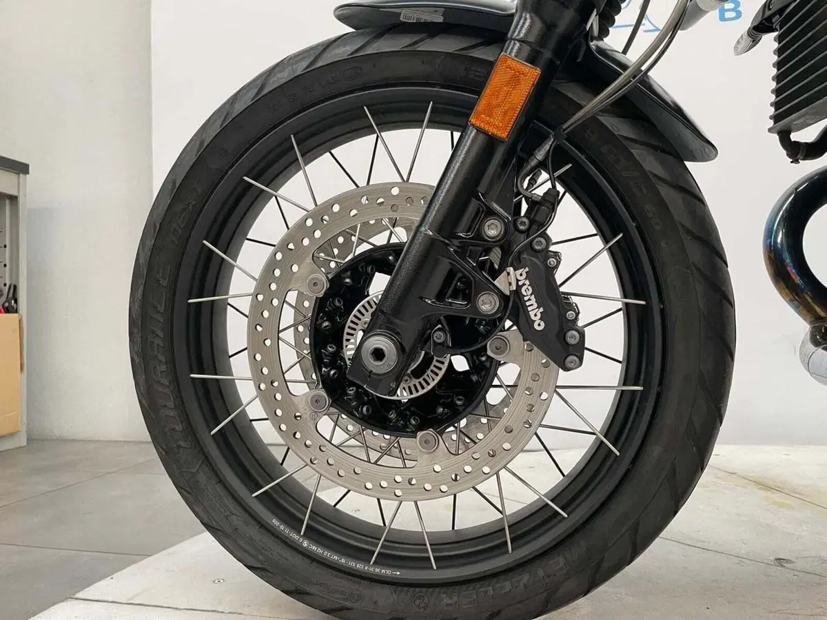 Bmw R nineT 1200 Scrambler (2016 - 20) (10)
