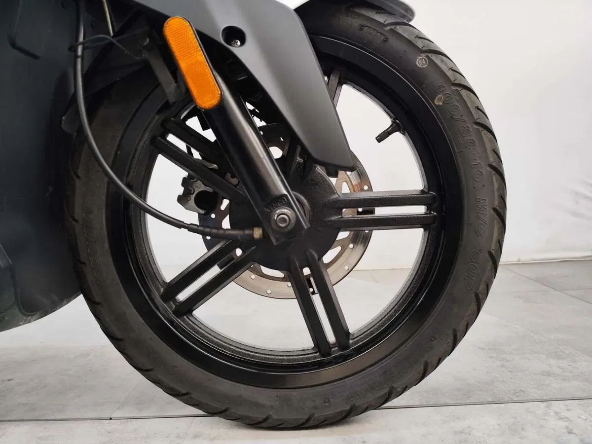 Kymco Agility 150i R16 + ABS (2017 - 20) (14)