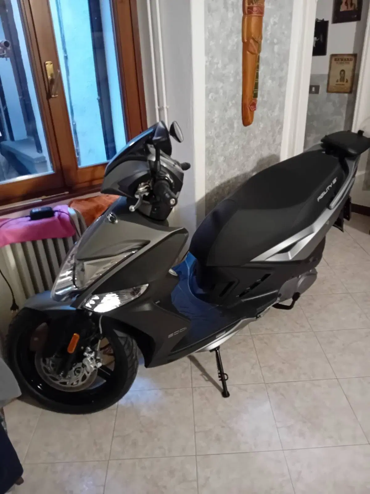 Kymco Agility 200i R16 + (2021 - 25) (9)