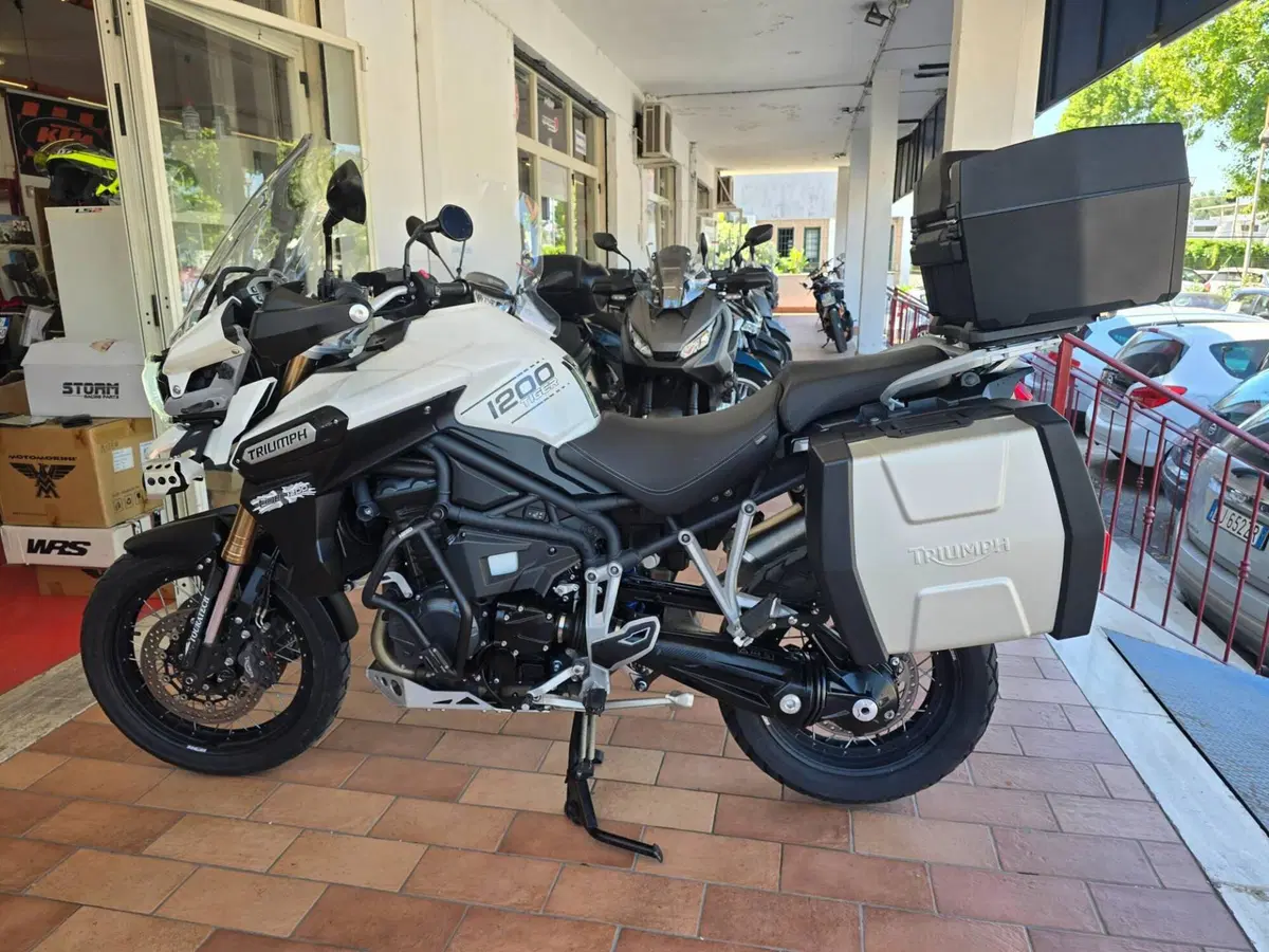 Triumph Tiger Explorer XC SE 1215 ABS (2011 - 16) (3)