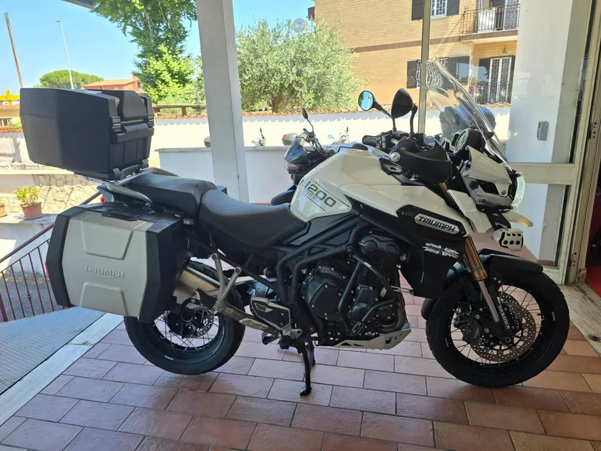 Triumph Tiger Explorer XC SE 1215 ABS (2011 - 16) (6)