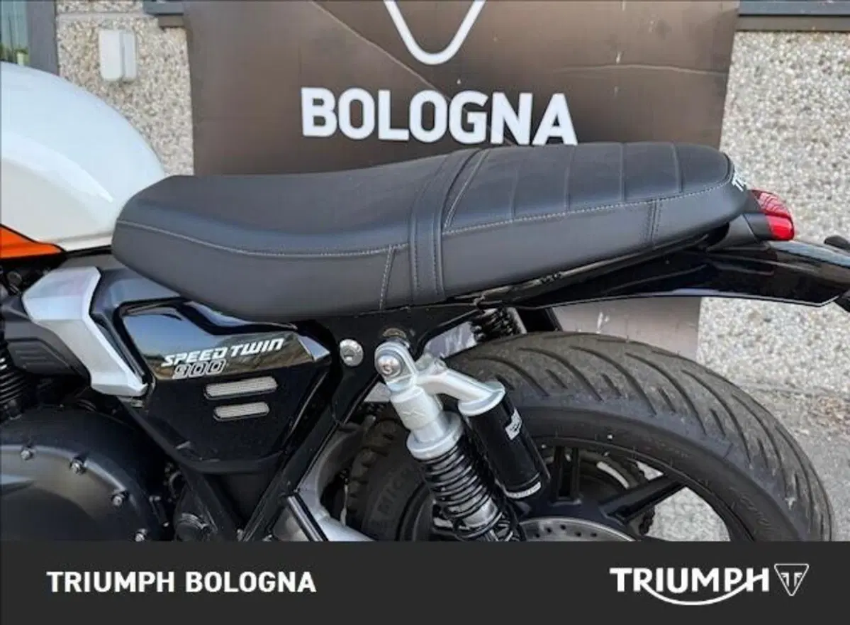 Triumph Speed Twin 900 (2025 - 26) (5)