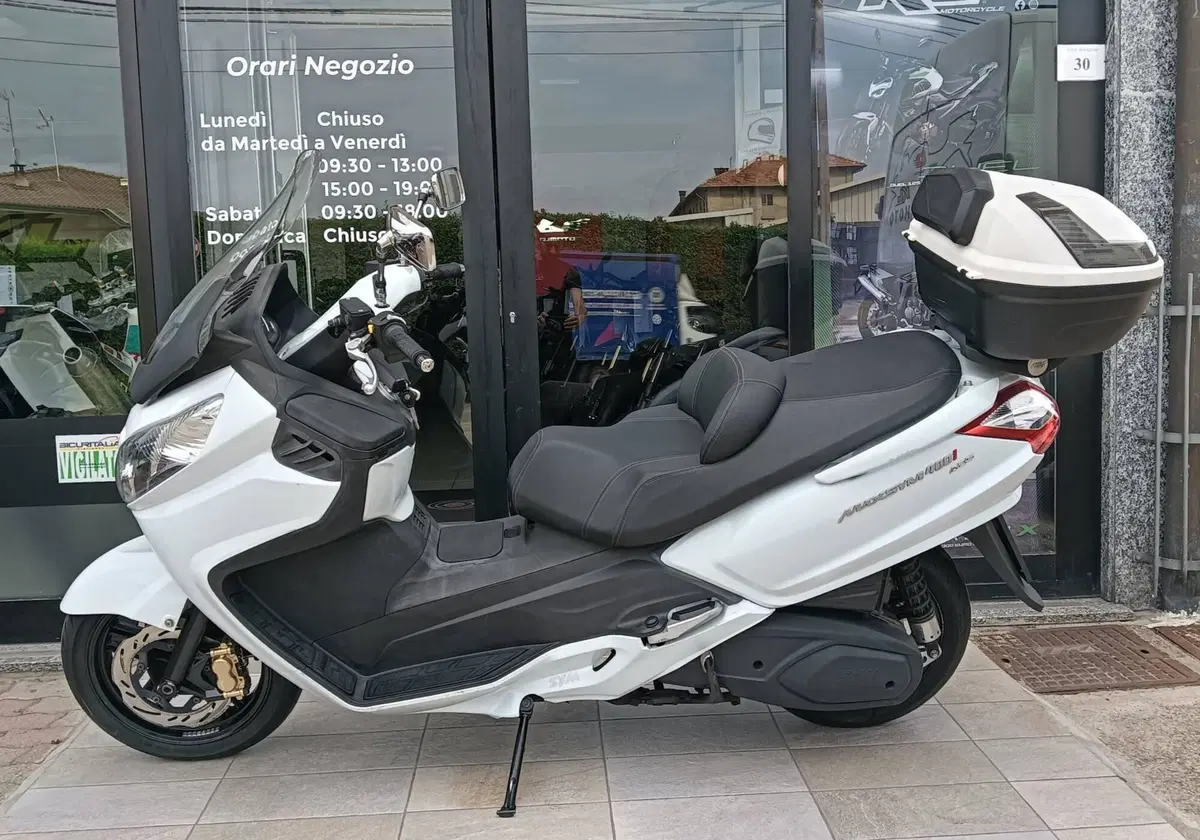 Sym Maxsym 400 i ABS (2011 - 17) (6)