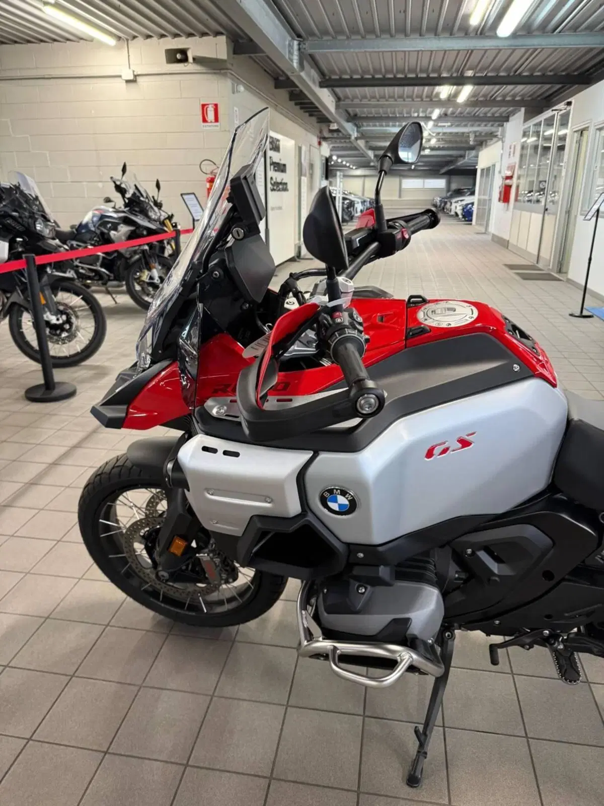 Bmw R 1300 GS Adventure ASA (2025 - 26) (6)