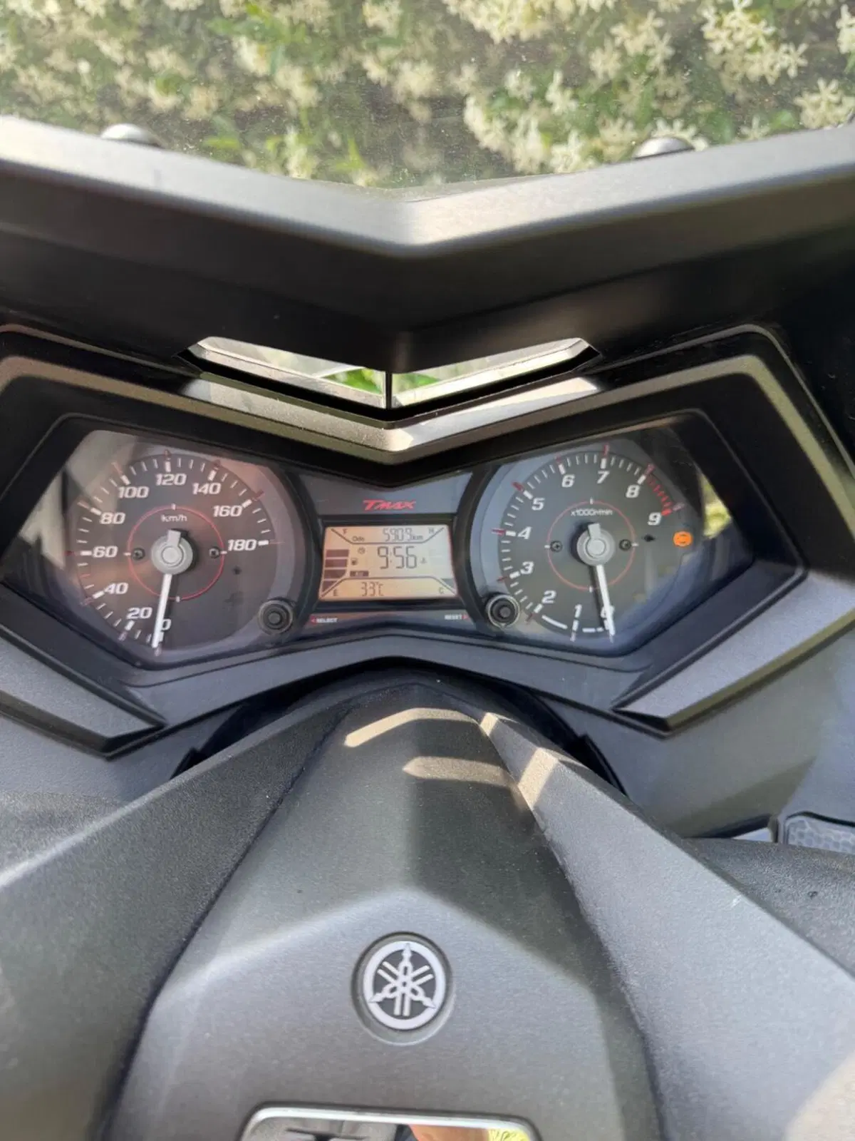 Yamaha T-Max 530 ABS (2015 - 17) (4)