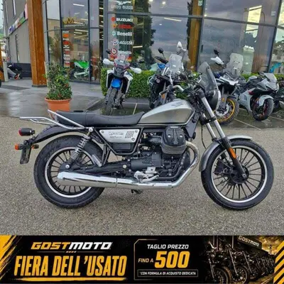 Moto Guzzi V9 Roamer (2021 - 24) usata