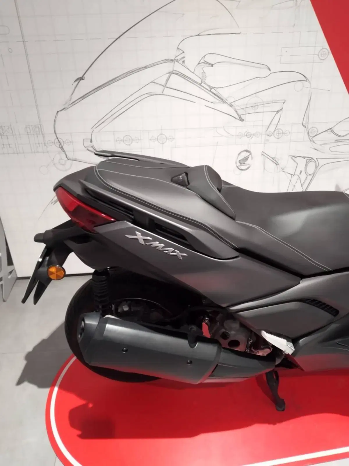 Yamaha X-Max 300 (2021 - 24) (12)