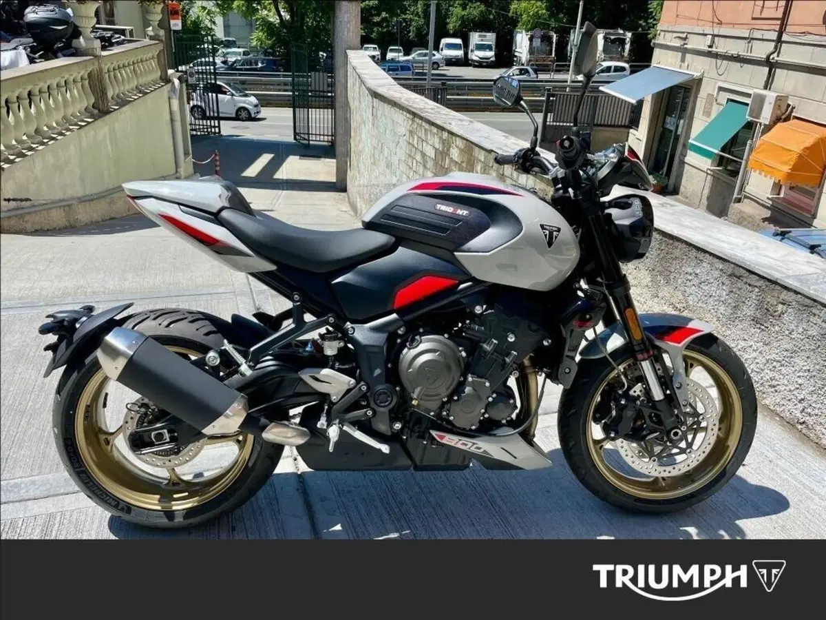 Triumph Trident 800 (2026) (2)