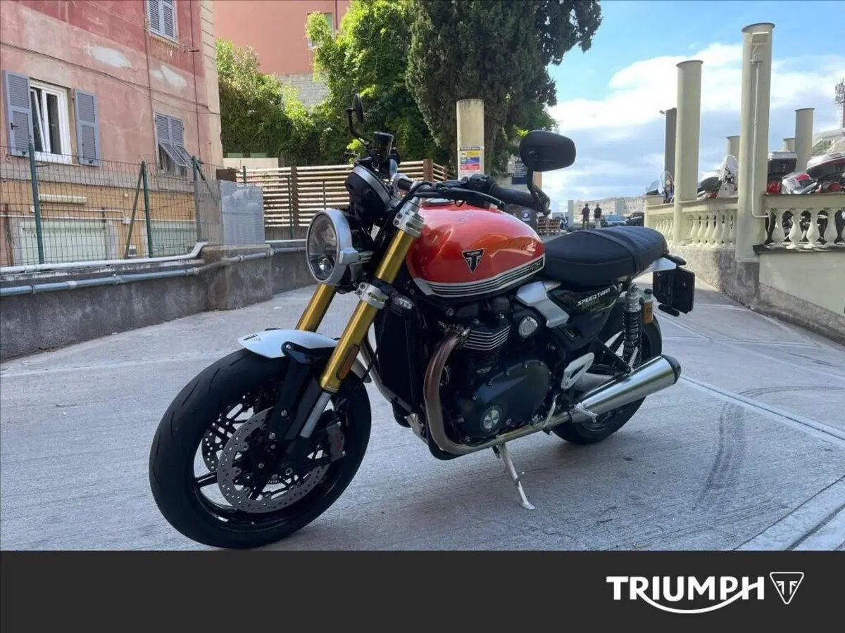 Triumph Speed Twin 1200 RS (2025 - 26) (5)